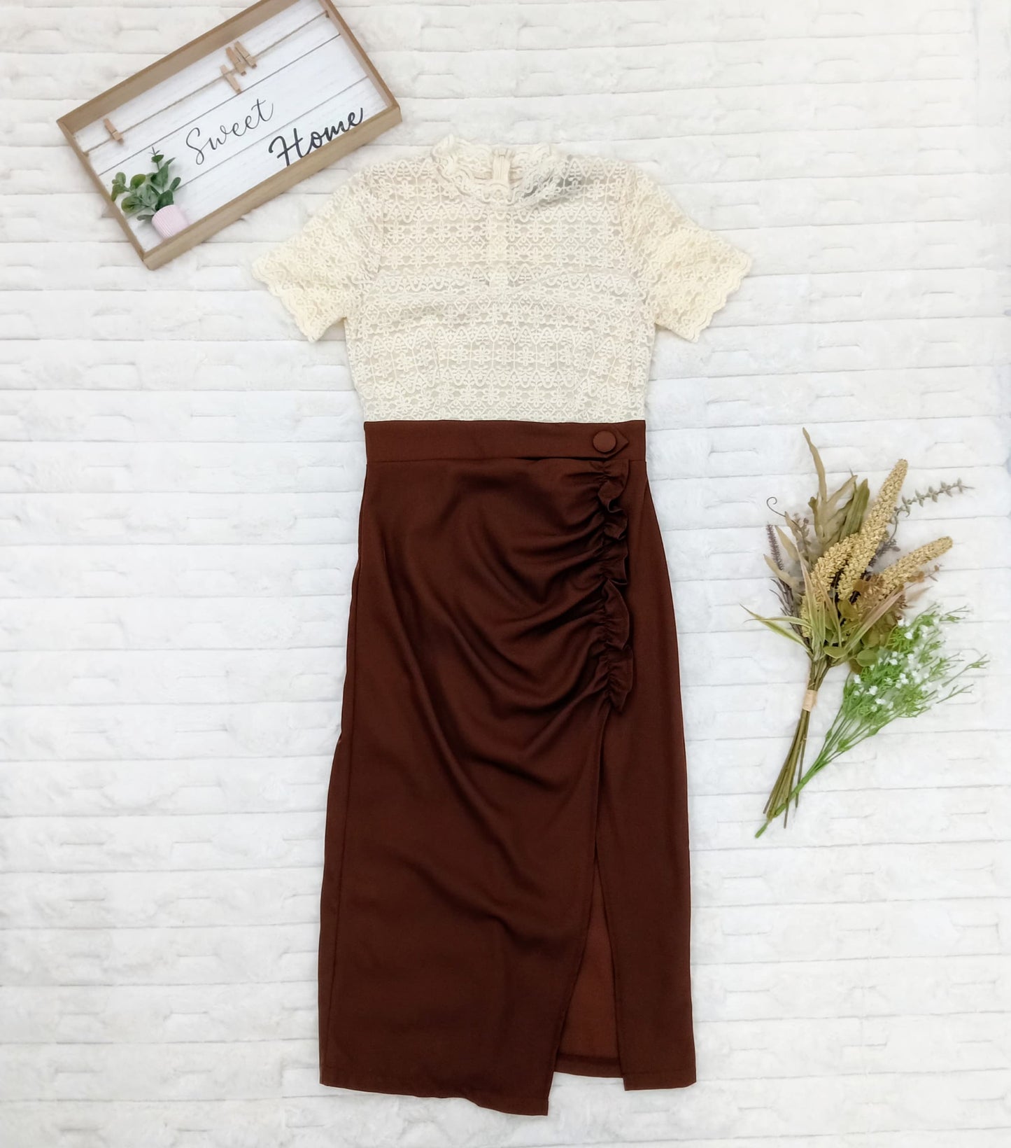 Lace Mock-Neck Ruched with High Slit Midi Dress