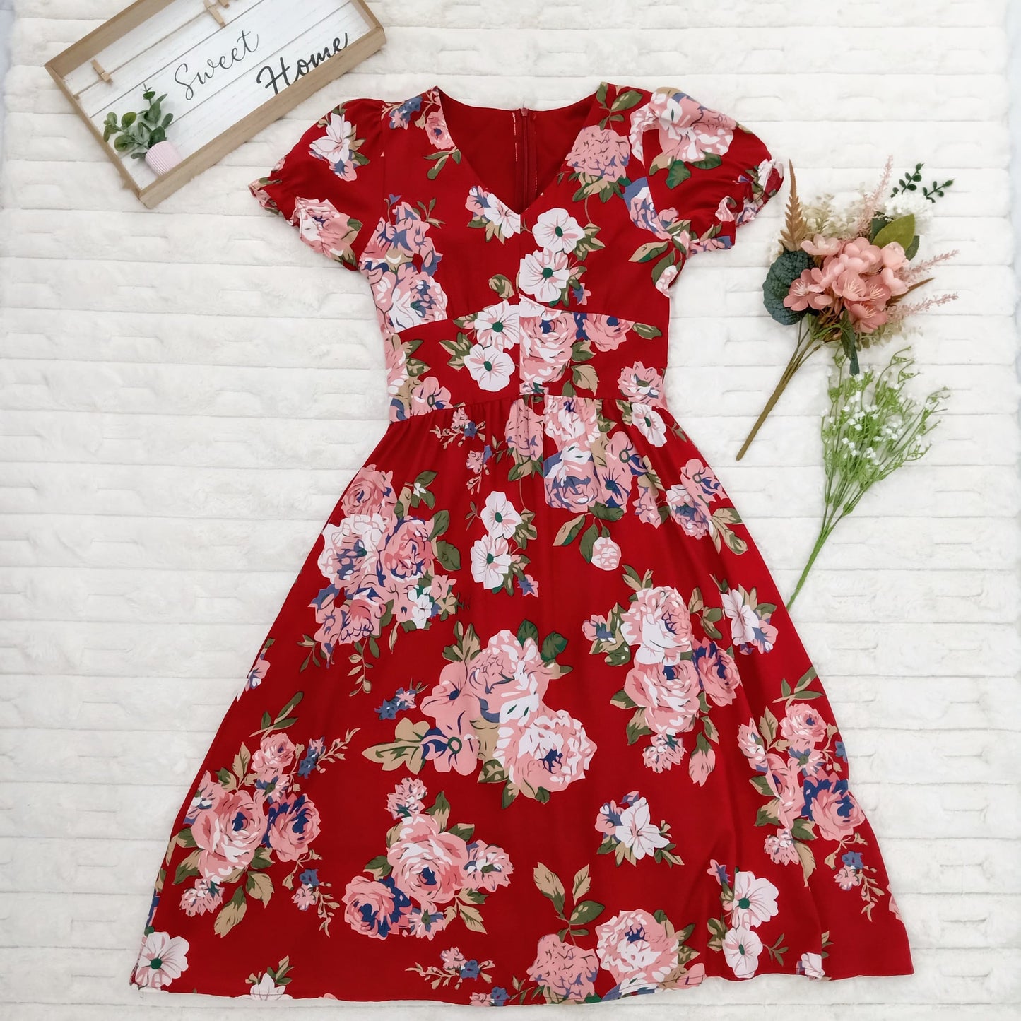 V-Neck Puff Sleeves Floral Printed Midi Dress