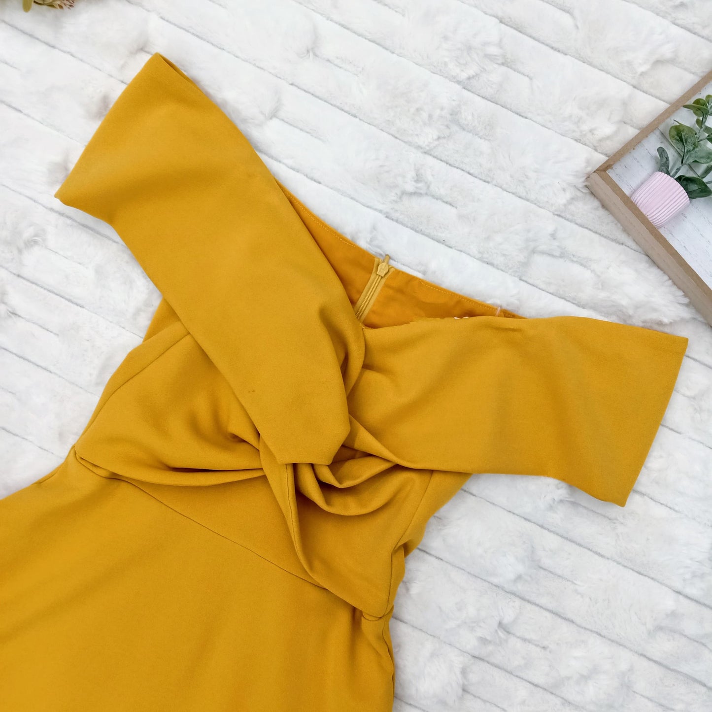 Off-Shoulder Twisted Front with Pockets Midi Dress