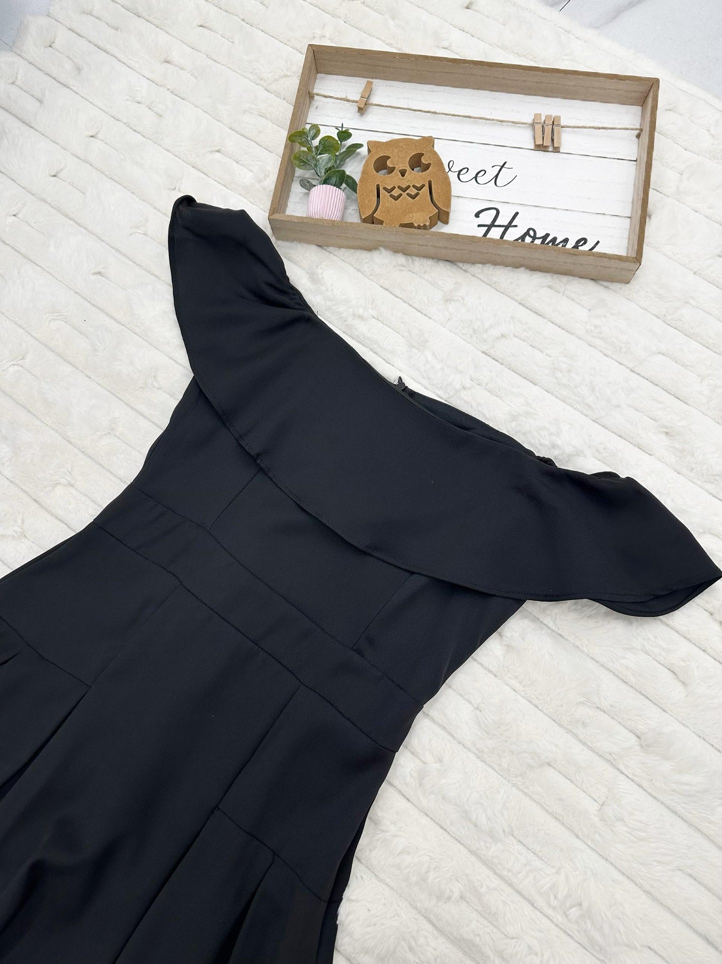 Off-Shoulder A-Line Maxi Dress