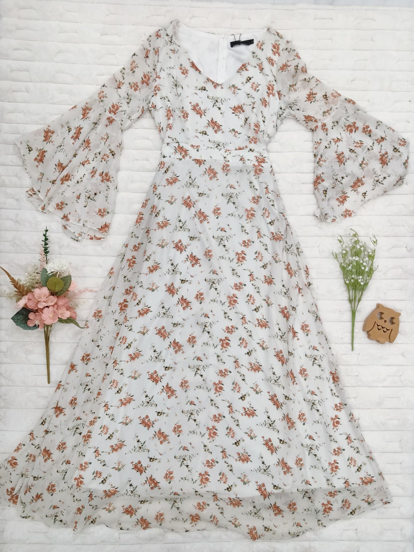 V-Neck Bell-Sleeve Floral Printed Maxi Dress