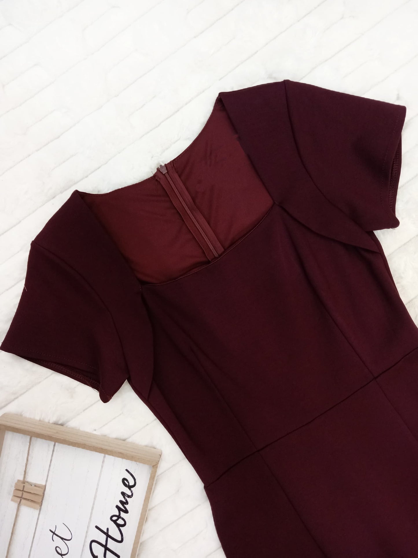 Square-Neck with Slit Mermaid Midi Dress