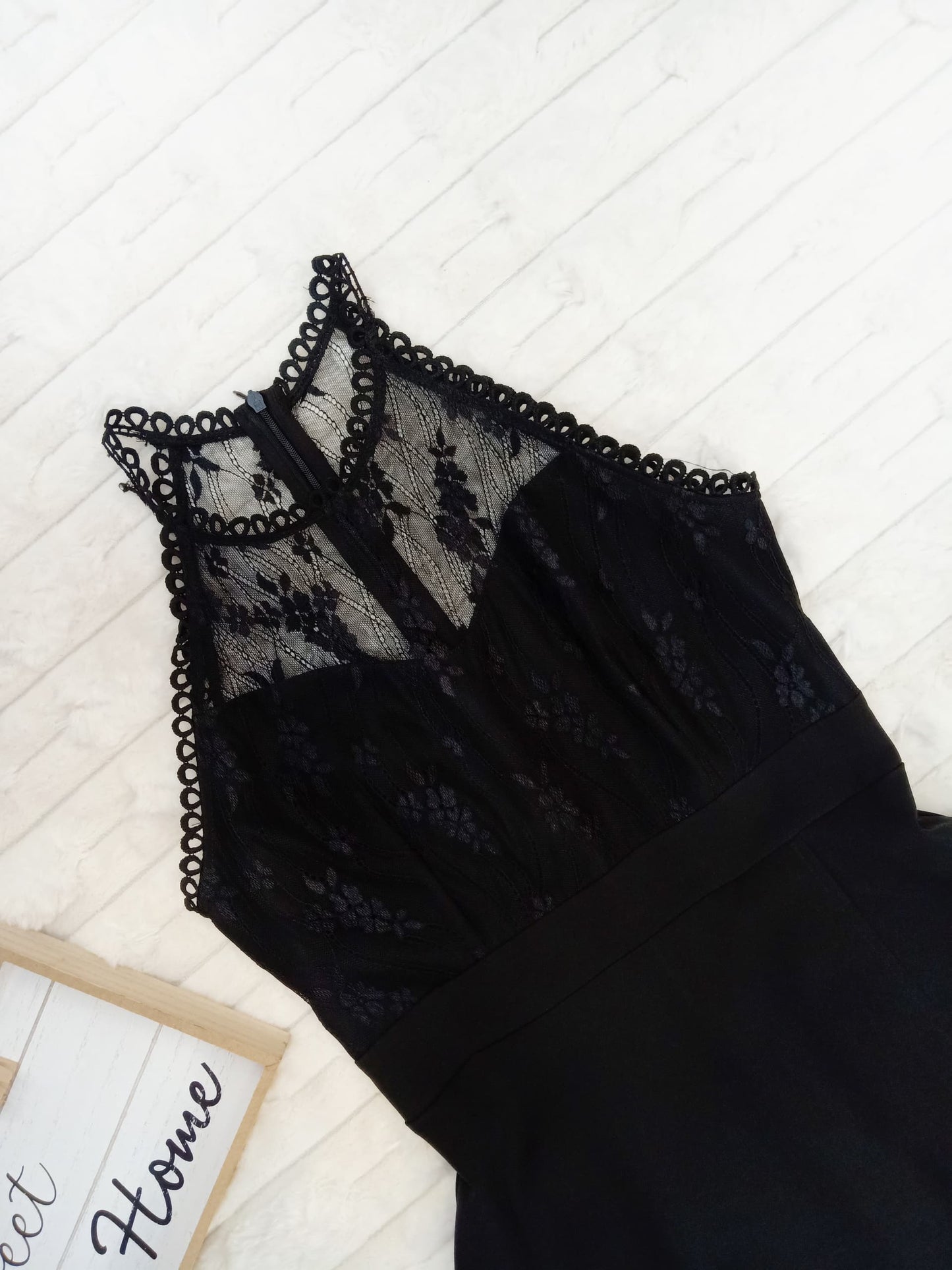 Illusion Sleeveless Round-neck with High Slit Midi Dress