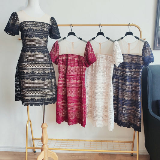 Illusion Guipure Lace Puff Sleeves Midi Dress