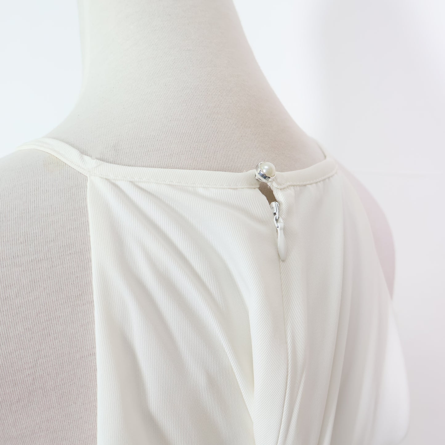 Halter Keyhole Neckline with Pockets Flare Midi Dress