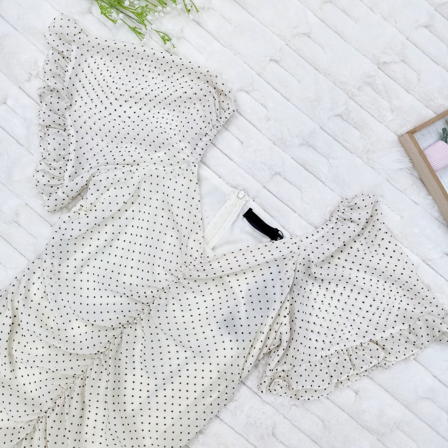 V-Neck Polka Dot Ruched Knee-Length Dress