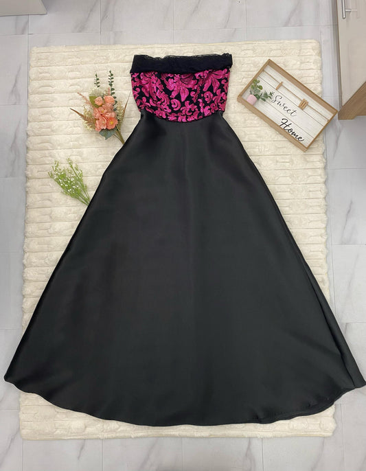 Off-Shoulder Lace Gown