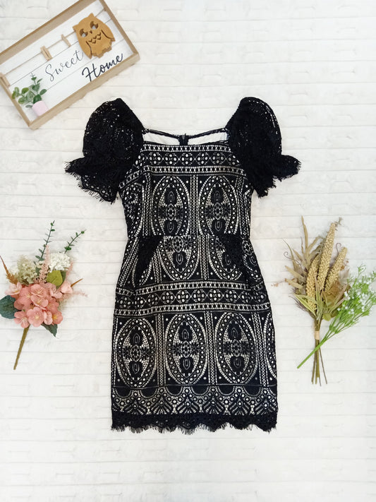 Off-Shoulder Lace Mini Dress