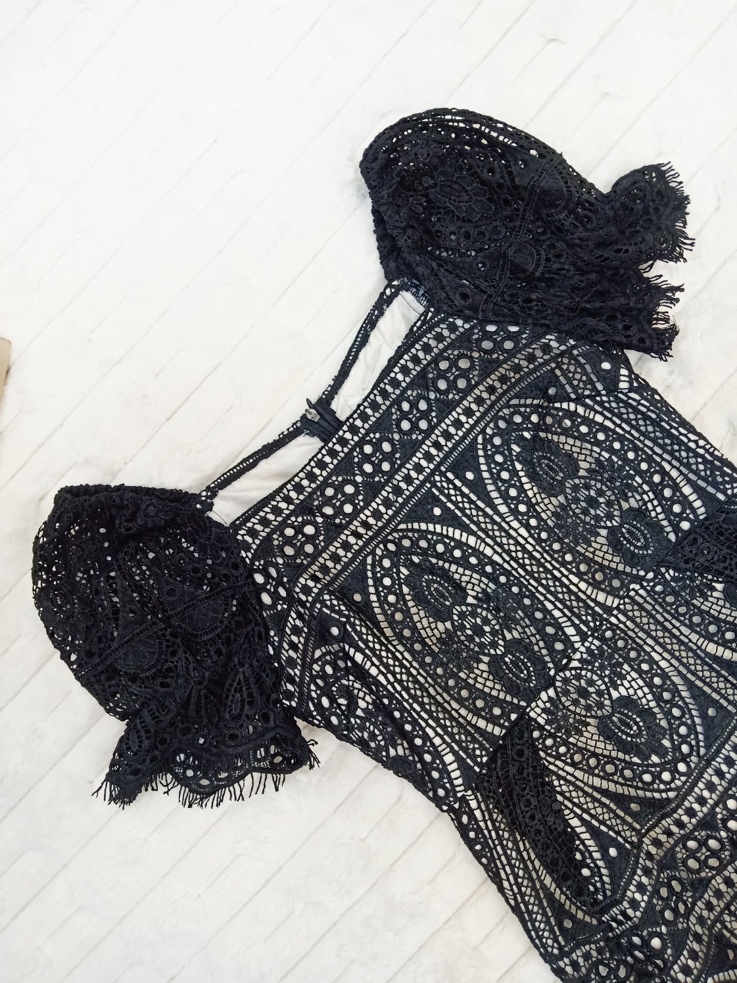 Off-Shoulder Lace Mini Dress