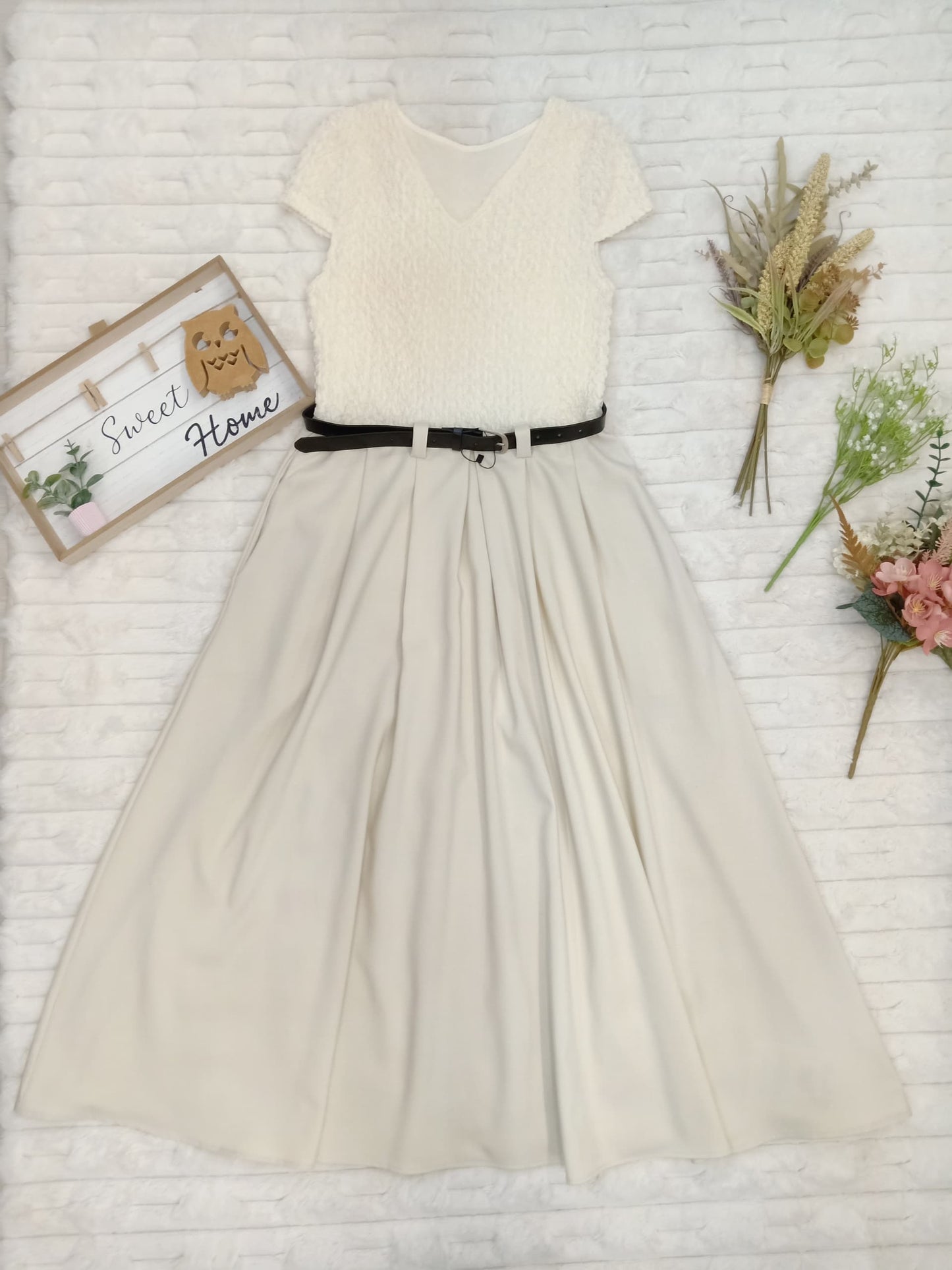 Cap-Sleeves V-Neck Belted Midi Dress