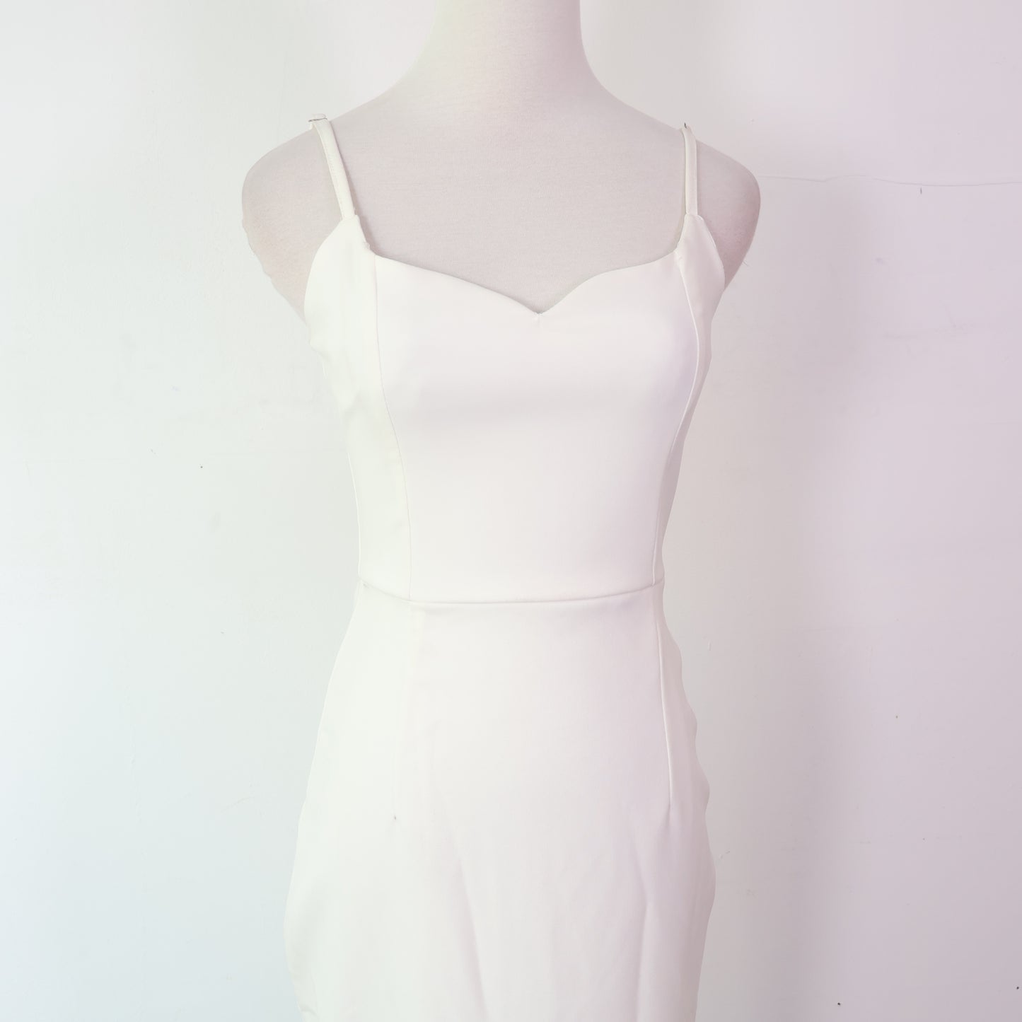 Spaghetti-Strap Sweetheart Neckline with Fringe Midi Dress