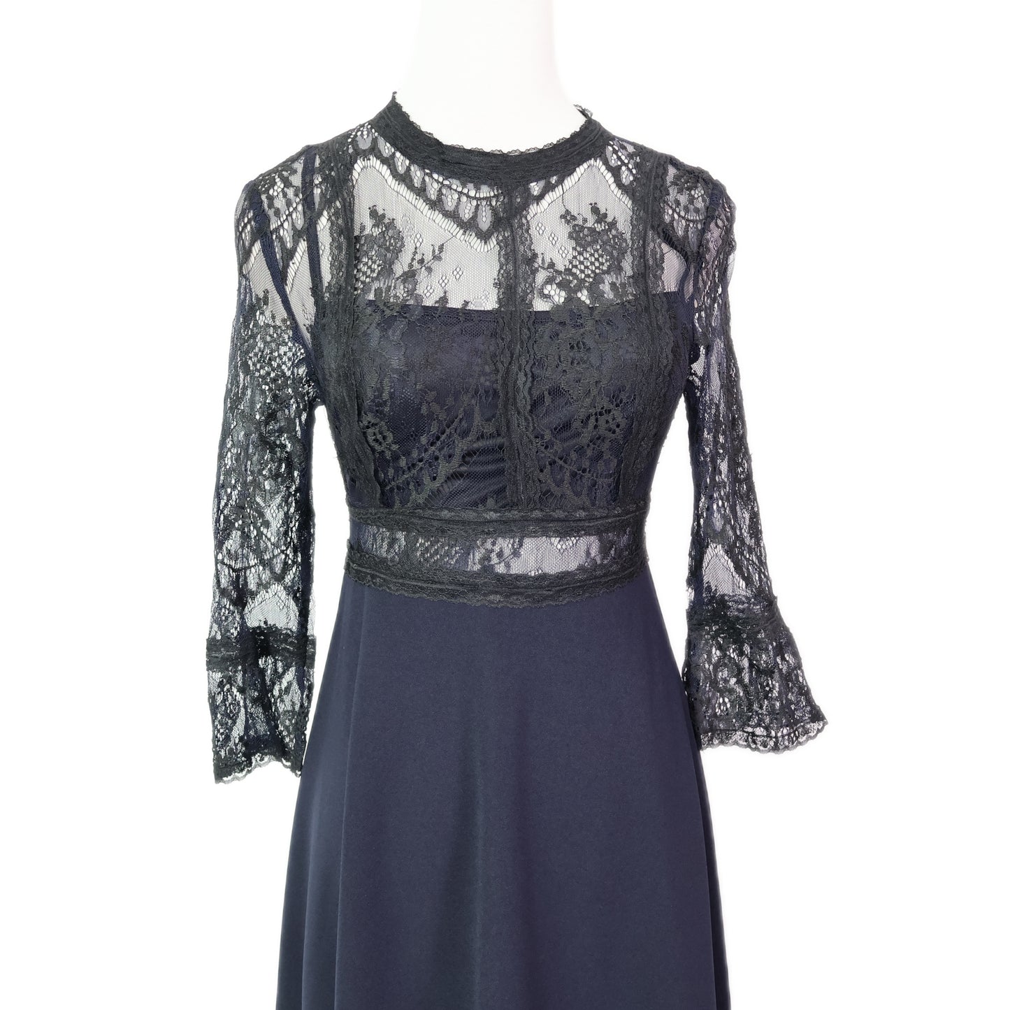 Floral Lace Trim Maxi Dress