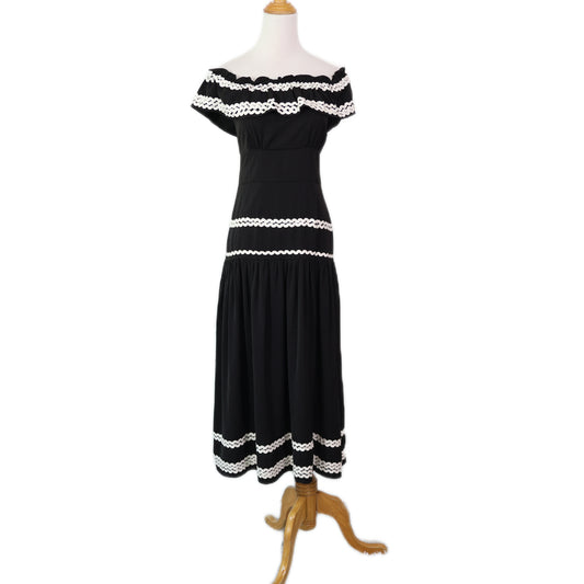 Off-Shoulder Embroidered Maxi Dress